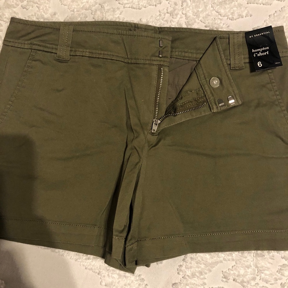 New York & Company women’s shorts